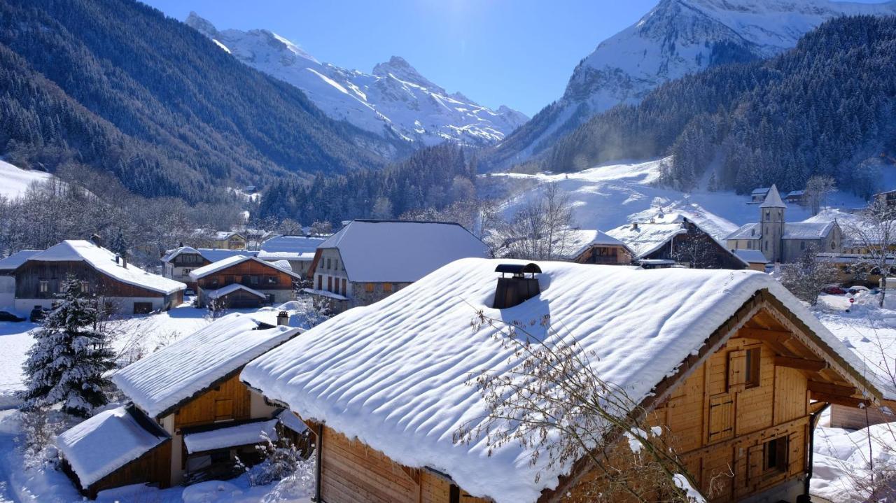 Magnifique Chalet au cœur du Village du Reposoir Le Reposoir Extérieur photo