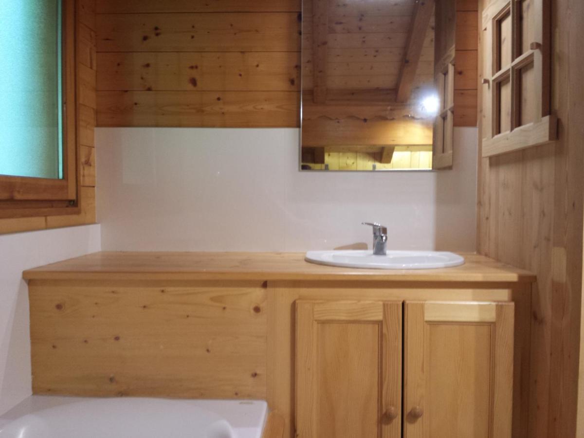 Magnifique Chalet au cœur du Village du Reposoir Le Reposoir Extérieur photo